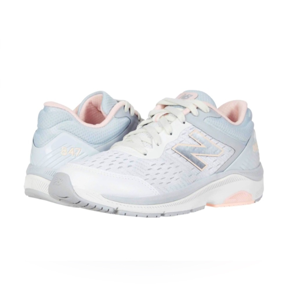 New Balance 847v4 walking shoes